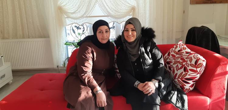 Beylikdüzü Ak Parti Kadın Kolların’dan Seyyid Şeyh Aşık Cemal ARVASİ'nin   Taziye Ziyaretin'de Bulundu